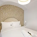 BmyGuest - Ambassador Boutique Apartment I
